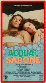 Watch Acqua e sapone zumvo
