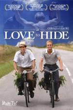Watch A Love to Hide (Un amour  taire) zumvo